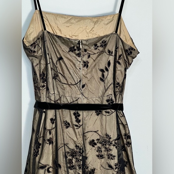 Vintage Jessica Howard Y2K Black Sheer Velvet Burnout Tan Formal Maxi Dress 14 - Picture 5 of 12